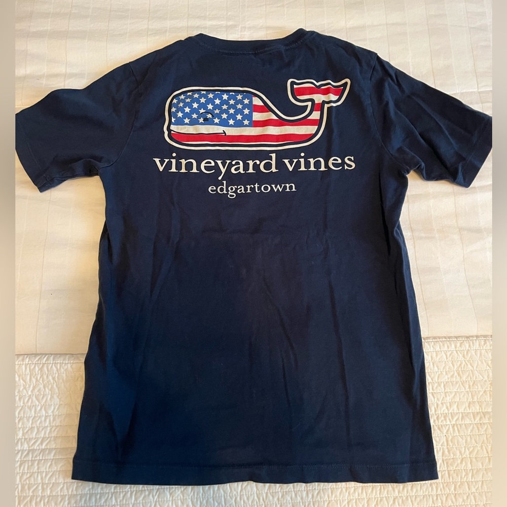 Vineyard Vines USA Whale T shirt Youth S (8-10) Navy Blue